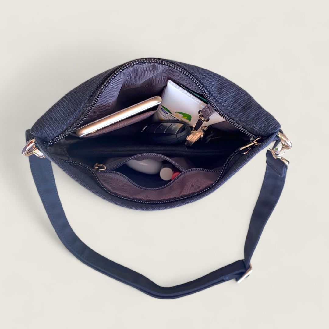 GRETJE Sling Bag