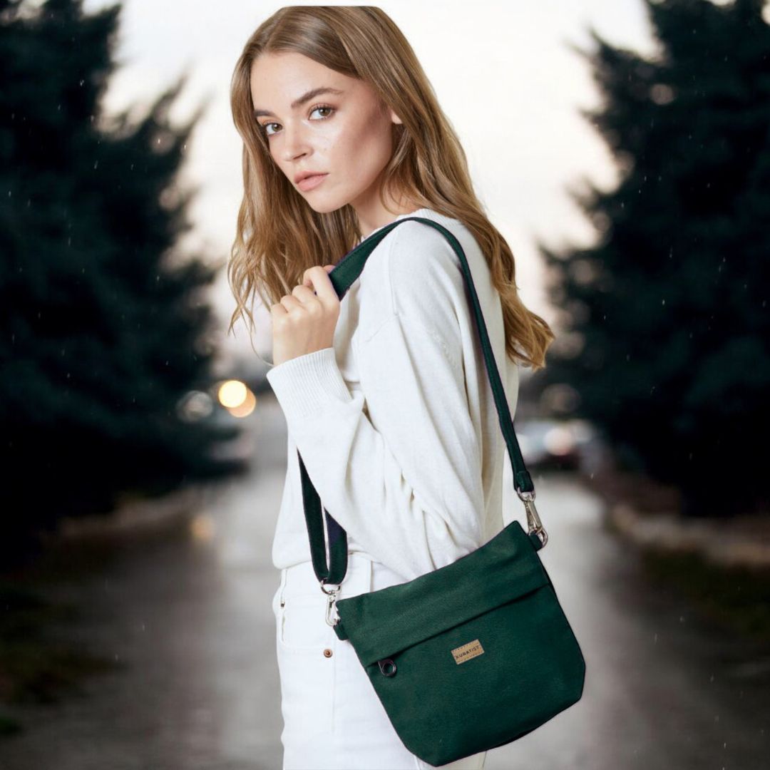 GRETJE Sling Bag