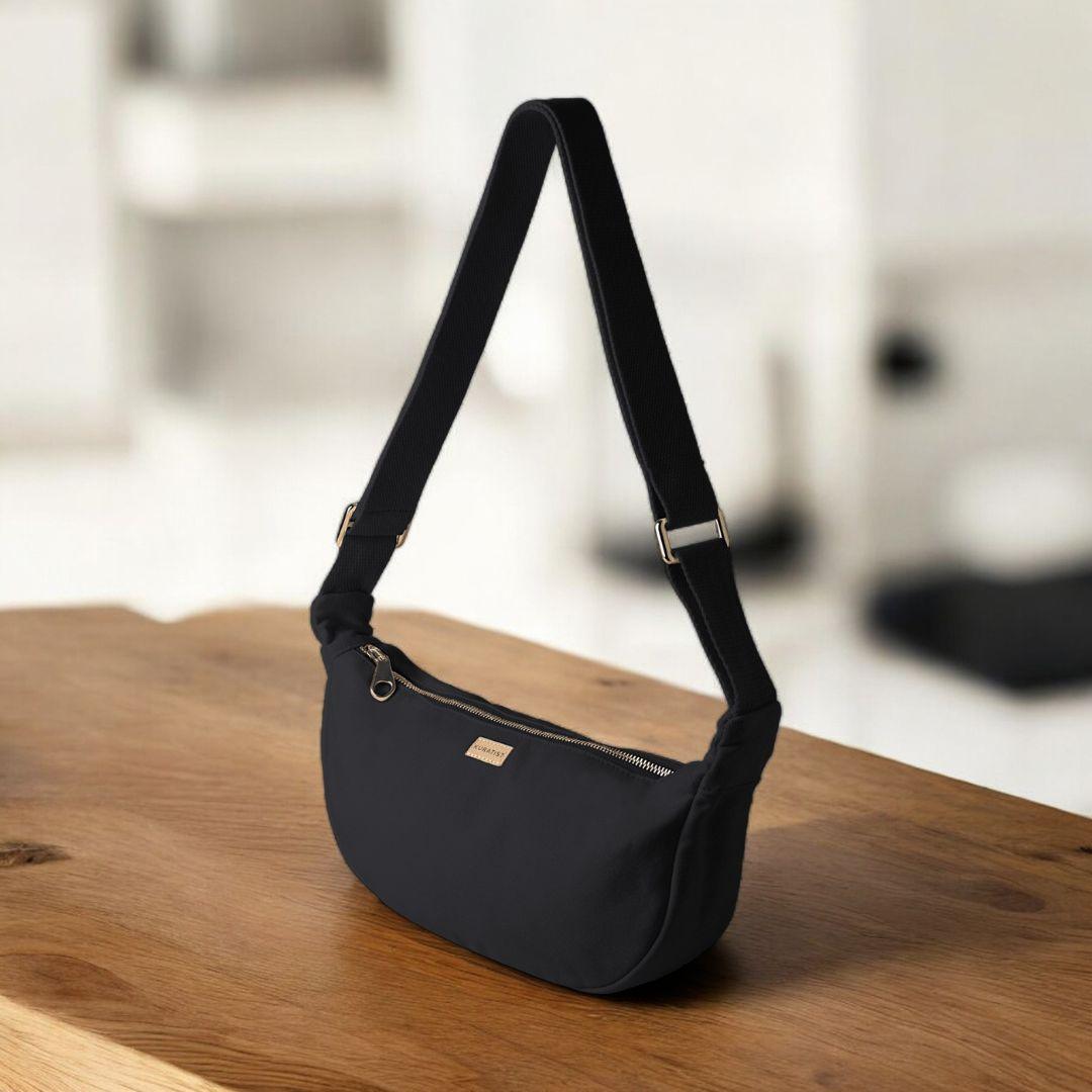 SOFIA Halbmond Tasche - Umhängetaschen - Black - Kuratist